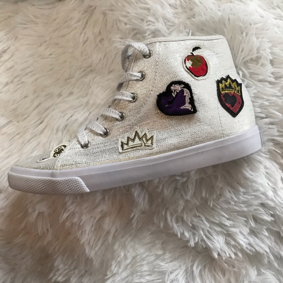 Girls high top descendants shoes - Picture 4 of 6